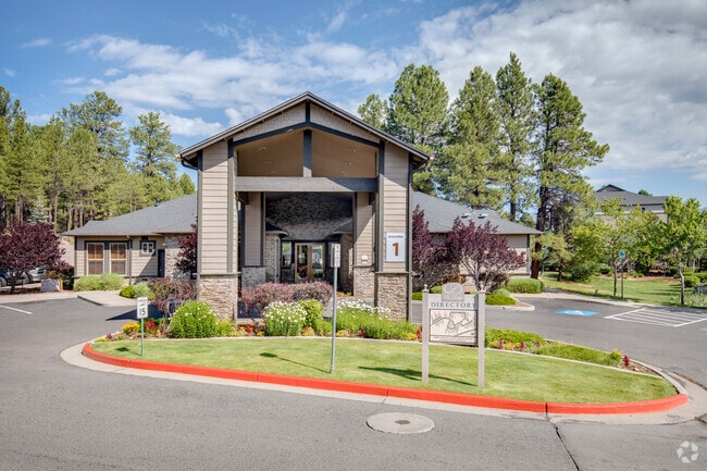 Building Photo - The Lodge