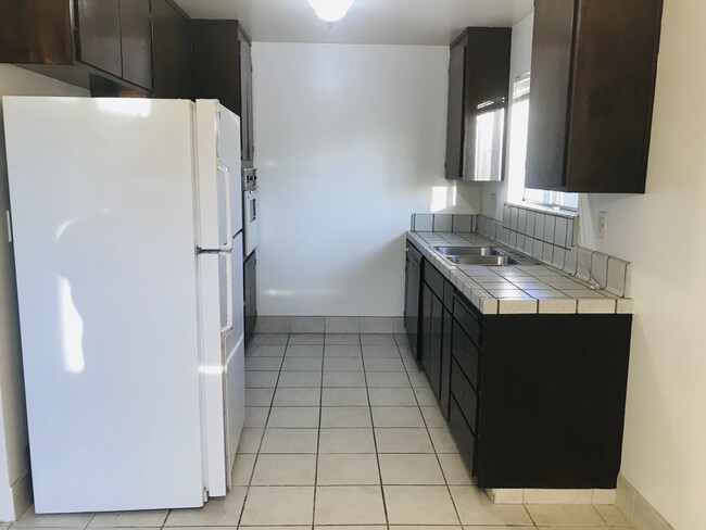 Building Photo - 759 Calla Dr