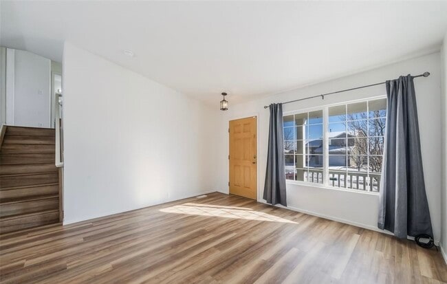 Building Photo - Ansel