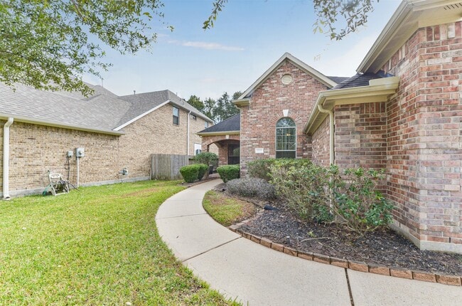 Building Photo - 21315 Pennshore Ln