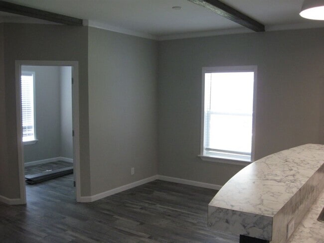 Building Photo - 44 Orange Blossom St