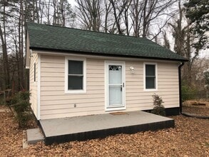 Building Photo - 311 Ellabe St