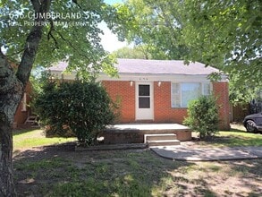 Building Photo - 636 Cumberland St