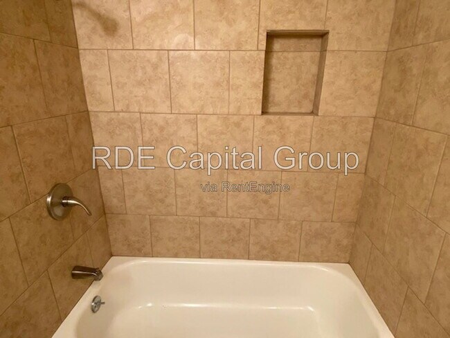 Foto del edificio - 434 NW 23rd St