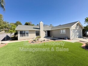Building Photo - 905 Viewpoint Dr
