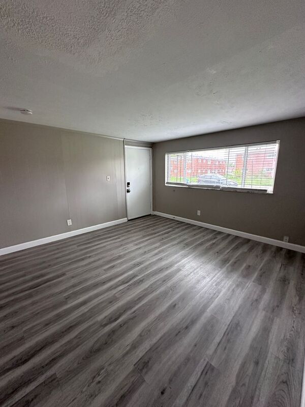 Foto del edificio - 3597 Cushing Dr
