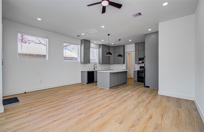 Foto del edificio - 1508 McKee St