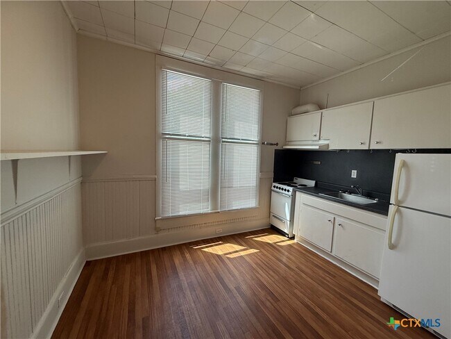 Foto del edificio - 319 North St