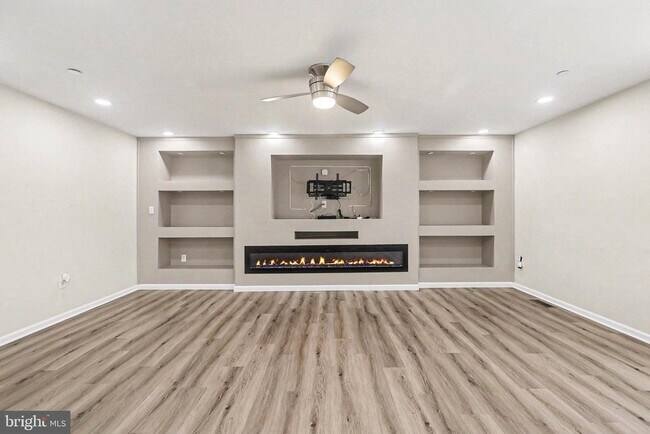 Foto del edificio - 90 Cortland Crossing