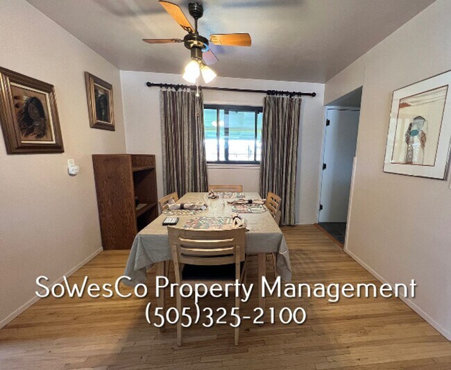 Foto del edificio - FULLY FURNISHED  3 Bedroom - Short or Long...