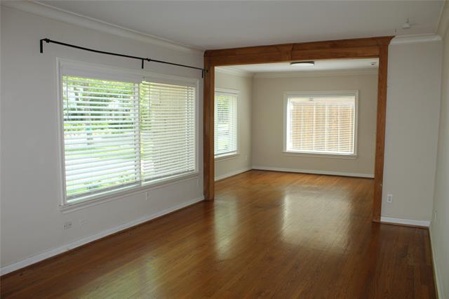 Foto del edificio - 3733 Binkley Ave