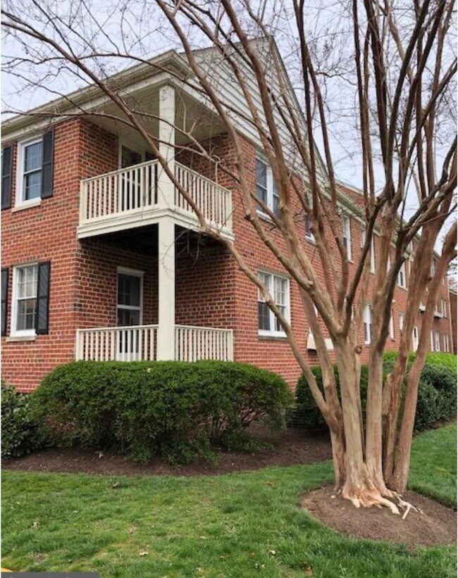 Foto del edificio - Charming 2 Bedroom Near Potomac River