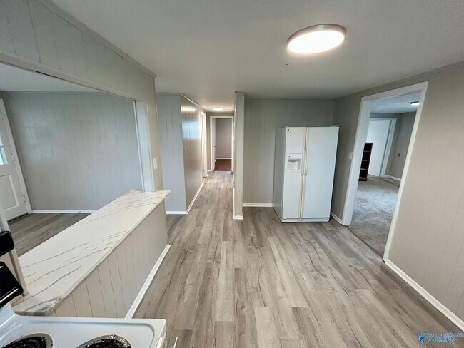 Foto del edificio - 18014 E Limestone Rd