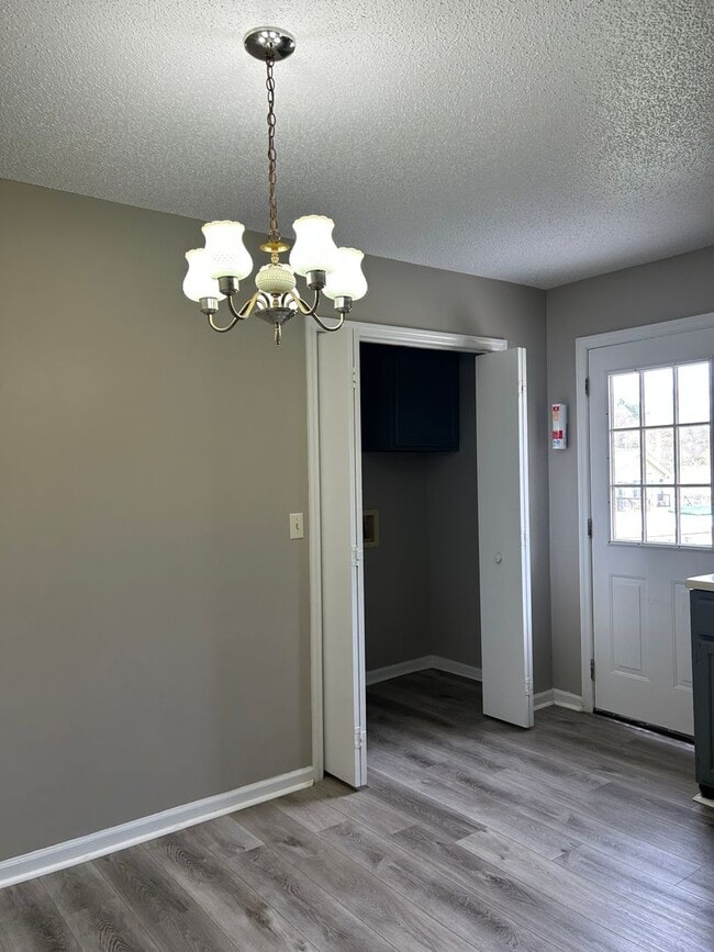 Building Photo - Apartment in Ringgold GA