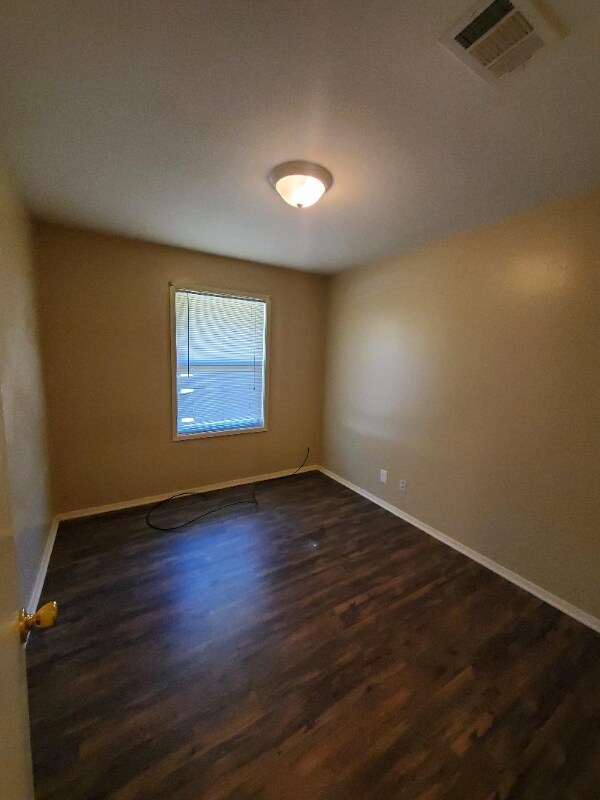 Foto del edificio - 154 Country Club Cir