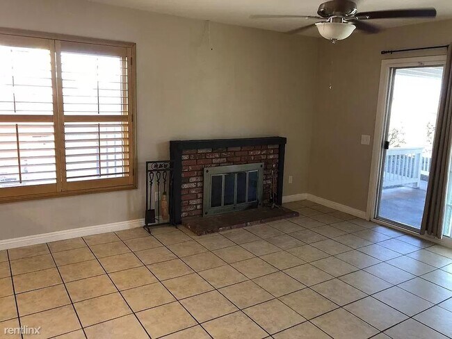 Building Photo - 4 br, 2 bath House - 5429 Golden Ave