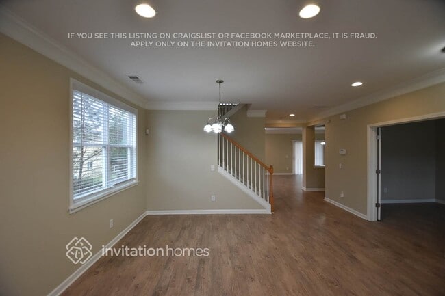 Foto del edificio - 335 Yellow Iris Rd SE