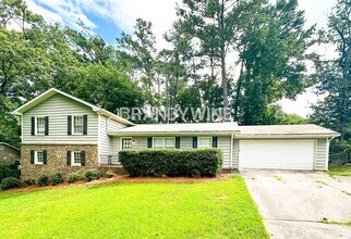 Building Photo - 1753 Lamancha Dr NW