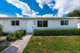 Building Photo - 3482 48th Ln S