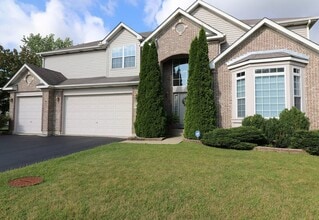 Building Photo - 37076 N Bonnie Brae Rd