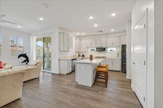 Building Photo - 2555 Hampton Rd