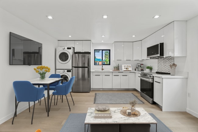 Foto del edificio - 2422 Meadowvale Ave
