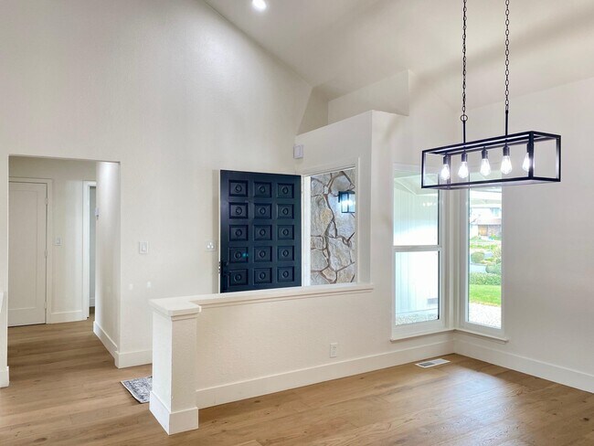 Foto del edificio - 11 Paddock Ct