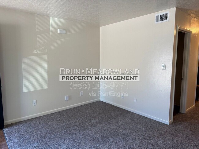 Foto del edificio - 4820 Scheel Rd