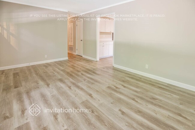 Foto del edificio - 3035 Kingston Ct