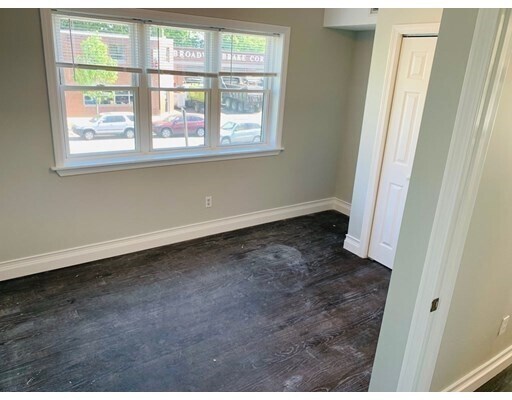 Building Photo - 46 Broadway