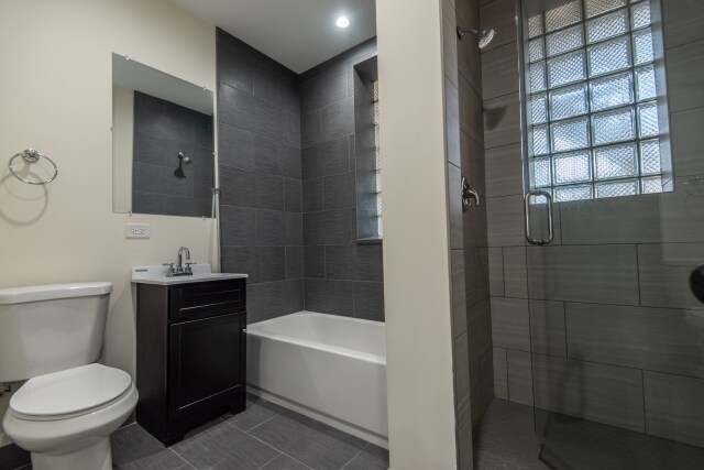 Foto del edificio - 2132 N Campbell Ave