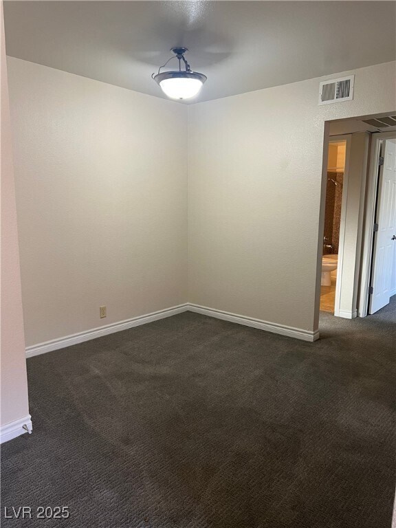 Foto del edificio - 5081 River Glen Dr