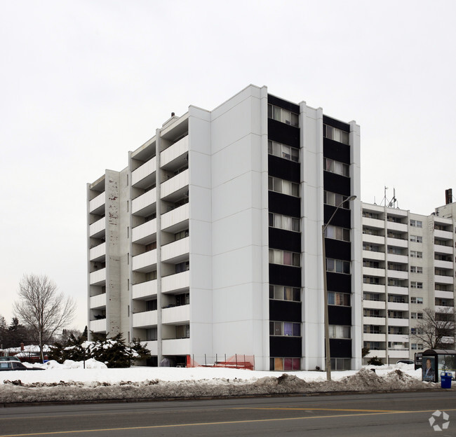 Primary Photo - 95 Kennedy Rd N