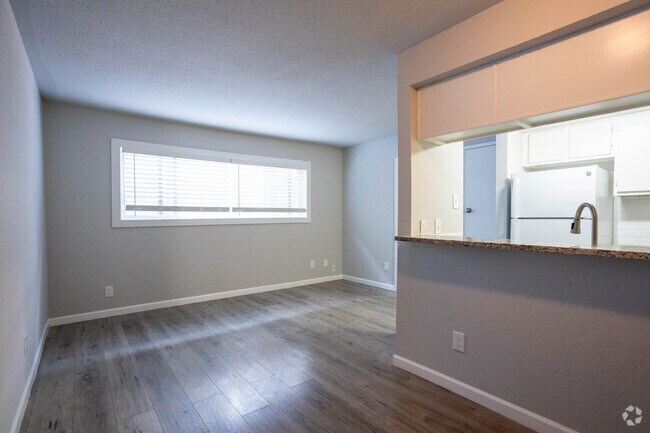 1 BR, 1 BA - Unidad 11 - Branard Apartments