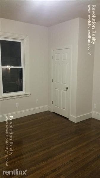 Building Photo - 100 Malden St