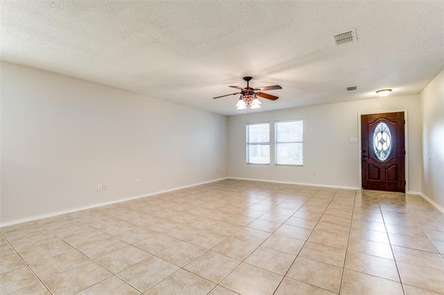 Foto del edificio - 2709 Cedar Crest Dr