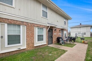 Building Photo - 4940 Flamingo Rd