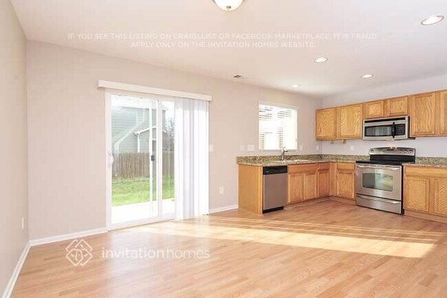 Foto del edificio - 10125 Hudson Ct