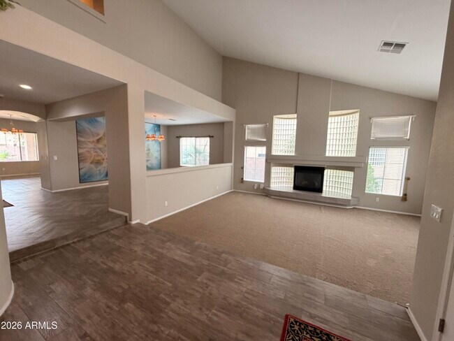 Building Photo - 13313 W Palo Verde Dr