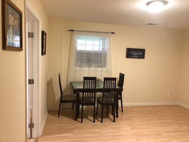 Foto del edificio - 21000 Scottsbury Dr