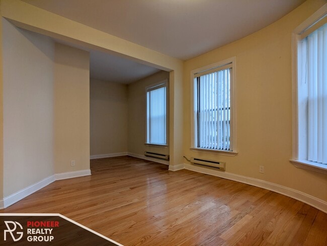 Building Photo - 1224 N Dearborn St