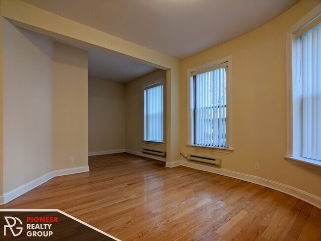 Foto del edificio - 1224 N Dearborn St