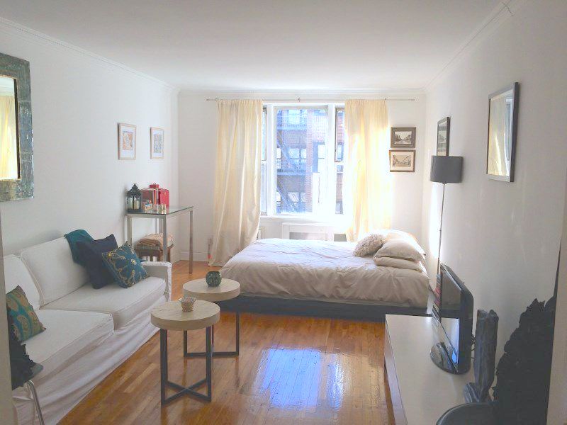 Primary Photo - 311 E 75th St