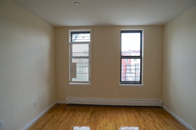 Building Photo - Stabilized One BD in Bedford Stuyvesant