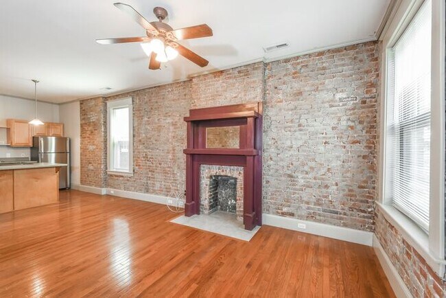Building Photo - Pet-Friendly One Bedroom in Historic Shaw ...