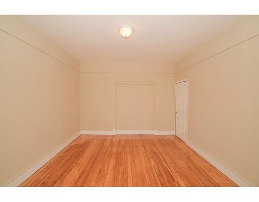 Primary Photo - 331 Seaver St