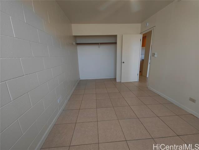 Building Photo - 1228 Lunalilo St