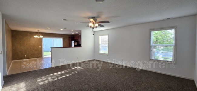 Building Photo - 9121 Brickshire Pkwy