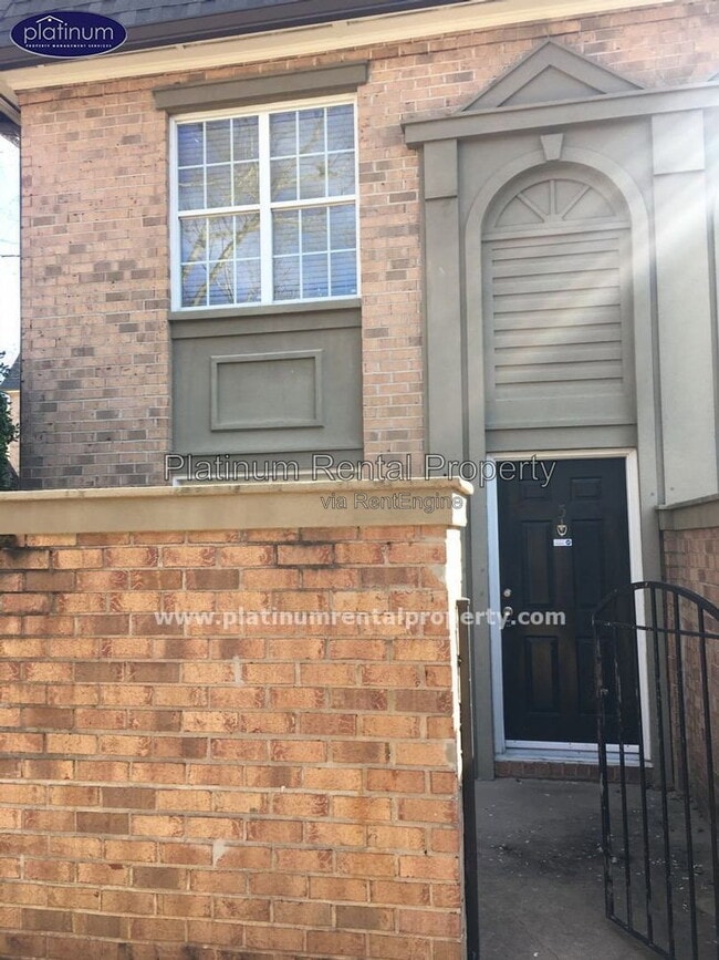 Foto del edificio - 6980 Roswell Rd NE