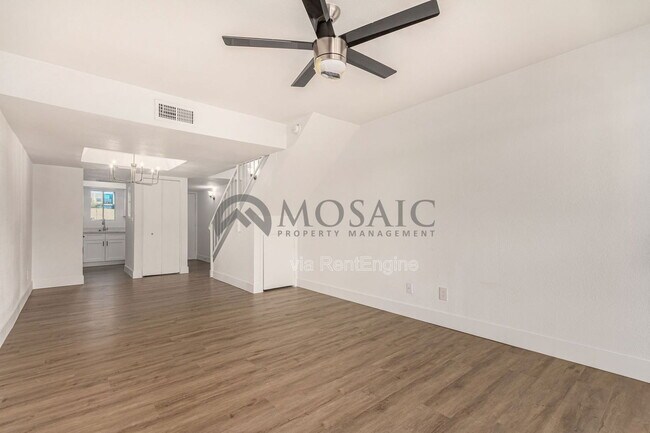 Foto del edificio - 1215 E Lemon St